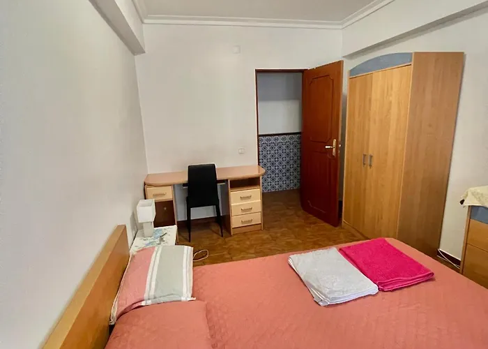 Quarto De Casal Acolhedor